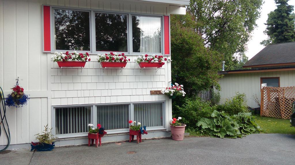 Alaska European Bed & Breakfast Anchorage Exterior foto